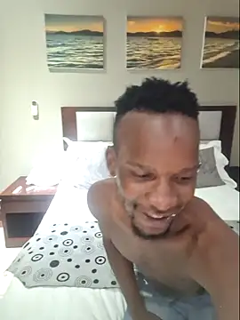 Snapshot of RAWFREAKYVERSE chatting on February 3, 2026, 7:08 pm RAWFREAKYVERSE online show from February 3, 2026, 7:08 pm