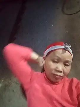  YooY  online show from November 30, 2025, 1:01 pm