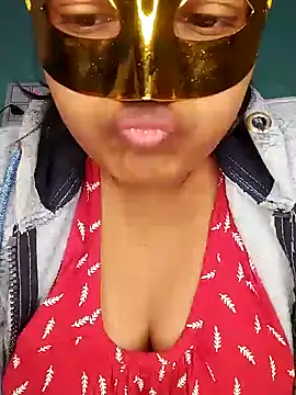 Snapshot of mimi87hoty chatting on January 15, 2026, 4:54 pm mimi87hoty online show from January 15, 2026, 4:54 pm