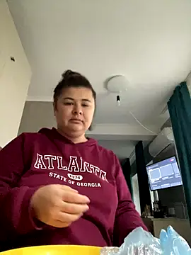 Snapshot of AliceCurlyX chatting on November 30, 2025, 8:26 am AliceCurlyX online show from November 30, 2025, 8:26 am