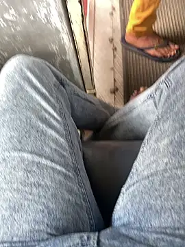 Snapshot of Senurak99 chatting on November 10, 2025, 7:57 am Senurak99 online show from November 10, 2025, 7:57 am