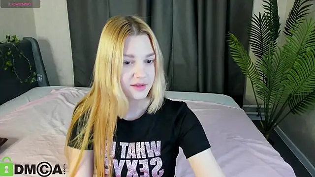 Sylvia Ortiz online show from November 7, 2025, 9:14 am