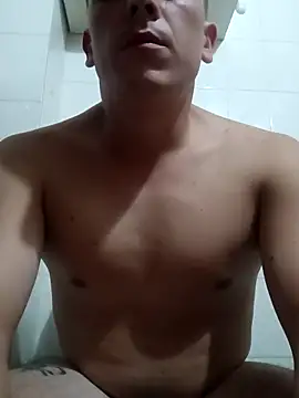 Snapshot of santinper chatting on March 21, 2026, 7:09 am santinper online show from March 21, 2026, 7:09 am