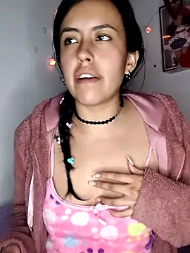 Queen Ashly online show from April 10, 2026, 2:51 am