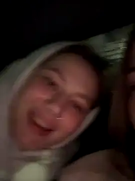 Snapshot of SMELLSEX chatting on December 14, 2025, 12:44 pm SMELLSEX online show from December 14, 2025, 12:44 pm