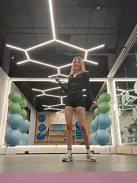 Snapshot of SMELLSEX chatting on November 8, 2025, 7:17 pm SMELLSEX online show from November 8, 2025, 7:17 pm