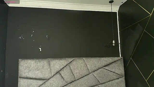 Snapshot of LiaMonroee_ chatting on October 26, 2025, 12:16 pm LiaMonroee online show from October 26, 2025, 12:16 pm