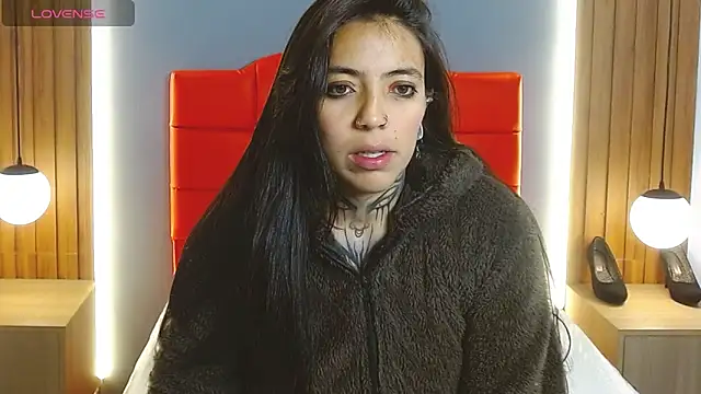 LiaMonroee  online show from February 8, 2026, 12:14 pm