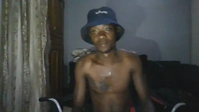 Nykho17 online show from February 5, 2026, 9:32 pm