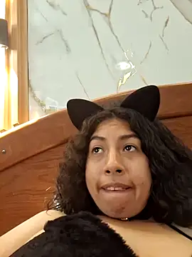 Syndel23 online show from April 10, 2026, 9:00 pm