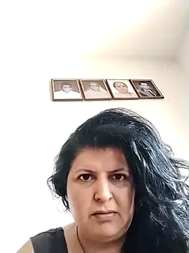 Snapshot of Jann_Riya333 chatting on October 29, 2025, 4:00 am Jann Riya333 online show from October 29, 2025, 4:00 am