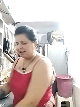 Snapshot of Jann_Riya333 chatting on December 1, 2025, 3:46 pm Jann Riya333 online show from December 1, 2025, 3:46 pm