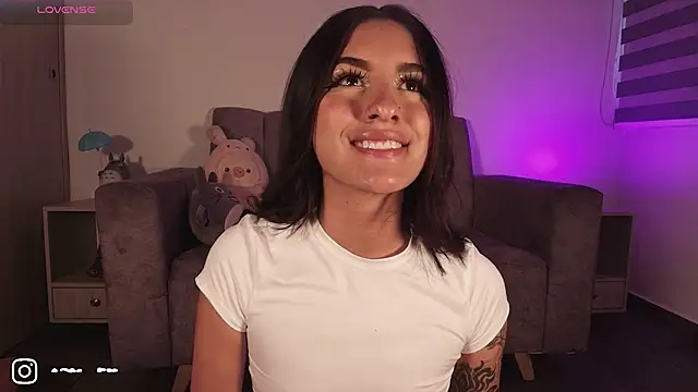 Snapshot of saman_jhxn chatting on December 1, 2025, 9:59 pm saman jhxn online show from December 1, 2025, 9:59 pm