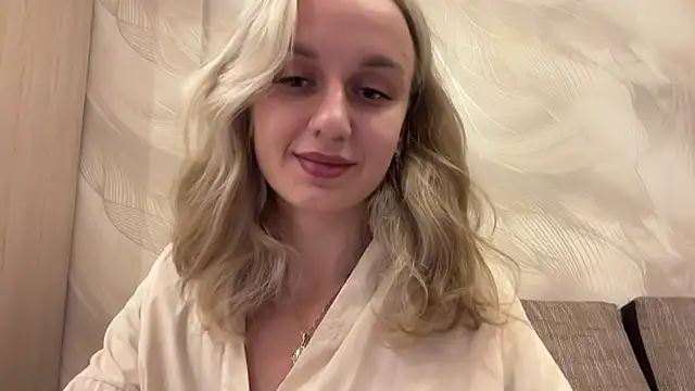 AdeleEverhart online show from November 29, 2025, 6:19 pm