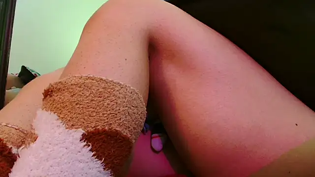 Snapshot of lilithxy chatting on February 28, 2026, 5:40 am lilithxy online show from February 28, 2026, 5:40 am