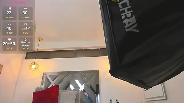 Candy Hott7 online show from January 13, 2026, 8:35 pm