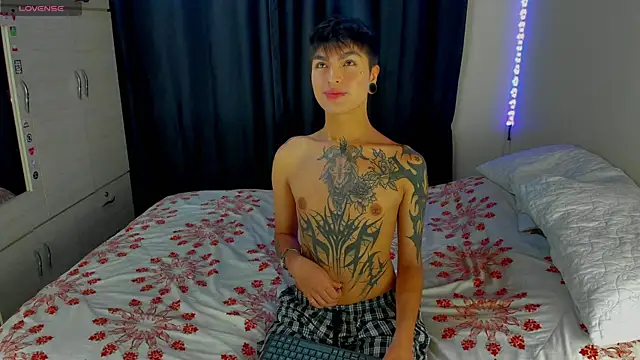 Dark luckyyy online show from November 21, 2025, 6:01 am