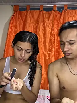 Nezuko-uWux online show from November 9, 2025, 12:36 am