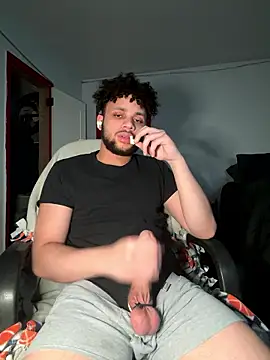 Snapshot of Troydaddy578 chatting on January 8, 2026, 5:57 am Troydaddy578 online show from January 8, 2026, 5:57 am