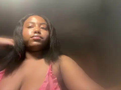 Snapshot of princesslivv chatting on March 8, 2026, 10:57 pm princesslivv online show from March 8, 2026, 10:57 pm