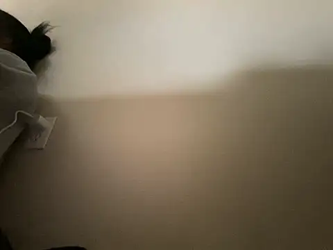 Snapshot of princesslivv chatting on February 9, 2026, 9:24 pm princesslivv online show from February 9, 2026, 9:24 pm