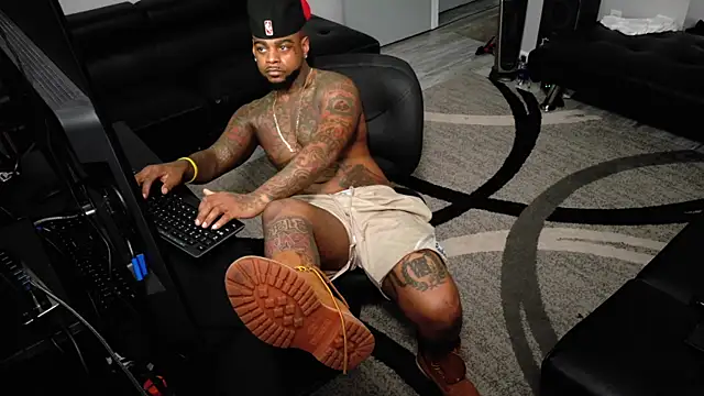 SLANGONDEMHOES online show from March 2, 2026, 8:49 pm