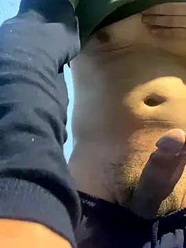 zzagreo online show from December 21, 2025, 7:10 am