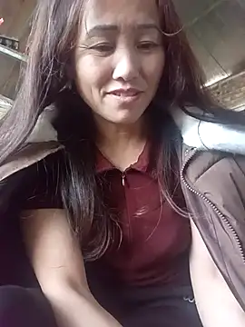 Snapshot of Fienjr chatting on December 15, 2025, 9:15 am Fienjr online show from December 15, 2025, 9:15 am