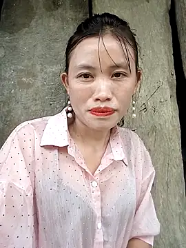 Snapshot of rubi_bae chatting on September 23, 2025, 3:24 am rubi bae online show from September 23, 2025, 3:24 am