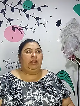 curvy diva  online show from November 2, 2025, 9:14 am