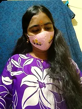 mini-queen online show from March 1, 2026, 3:01 pm