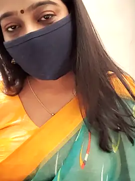 saritha29 online show from December 18, 2025, 9:58 am