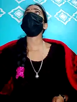 Pahadi couple online show from November 26, 2025, 8:47 am