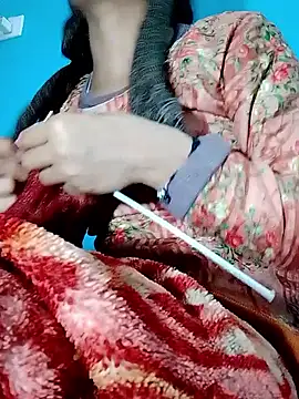 Pahadi couple online show from October 29, 2025, 3:33 pm