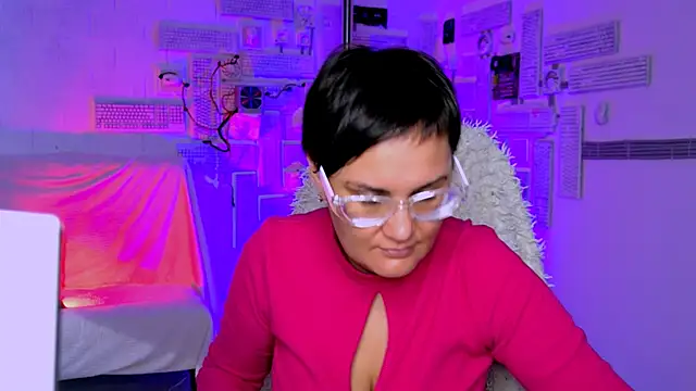 LauraDavidsons online show from February 19, 2026, 5:48 am