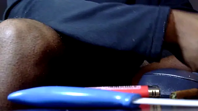 Snapshot of stressreliever94 chatting on November 24, 2025, 9:42 am stressreliever94 online show from November 24, 2025, 9:42 am