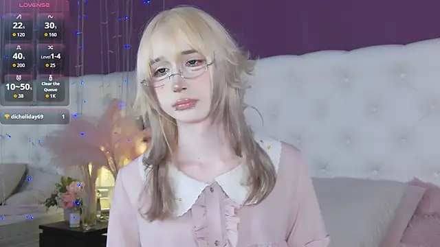 cutetomie online show from February 8, 2026, 9:12 pm