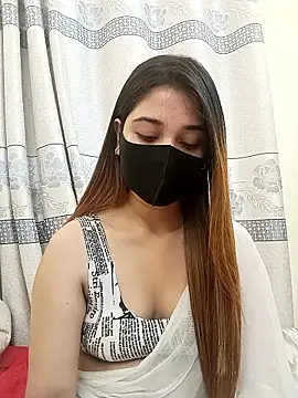 Snapshot of midnightmuse-03 chatting on November 15, 2025, 7:07 pm midnightmuse-03 online show from November 15, 2025, 7:07 pm