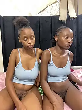 SexyPetitex25 online show from February 28, 2026, 8:41 pm