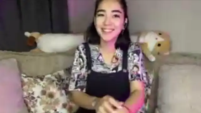 TAG MIGGI online show from October 4, 2025, 7:37 pm