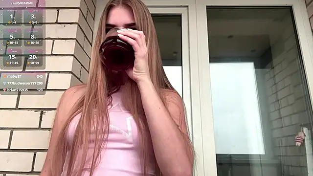 SweetJinny88 online show from November 8, 2025, 7:12 am