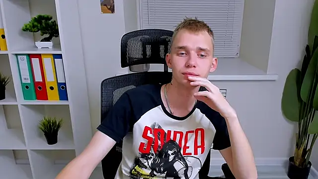 TimBlaks online show from October 15, 2025, 8:39 pm