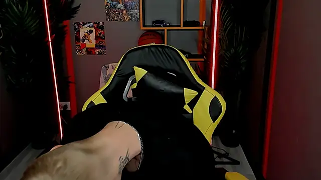 TimBlaks online show from October 13, 2025, 8:54 pm