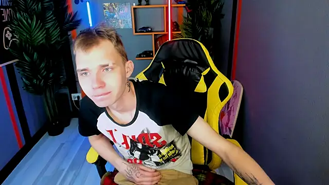 TimBlaks online show from November 10, 2025, 8:58 pm