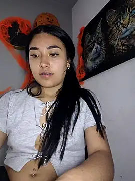 Snapshot of AmberGold- chatting on October 28, 2025, 10:58 am AmberGold- online show from October 28, 2025, 10:58 am