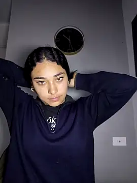 Snapshot of AmberGold- chatting on November 8, 2025, 9:13 am AmberGold- online show from November 8, 2025, 9:13 am