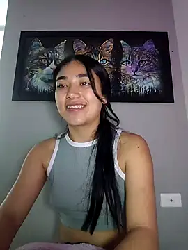 Snapshot of AmberGold- chatting on October 16, 2025, 11:07 am AmberGold- online show from October 16, 2025, 11:07 am