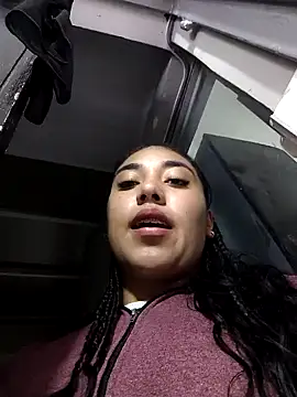 Snapshot of AmberGold- chatting on November 30, 2025, 8:59 am AmberGold- online show from November 30, 2025, 8:59 am