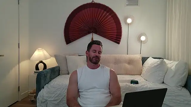 Snapshot of rickycreme chatting on September 26, 2025, 1:01 am rickycreme online show from September 26, 2025, 1:01 am