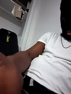 Philman25 online show from April 14, 2026, 5:45 am